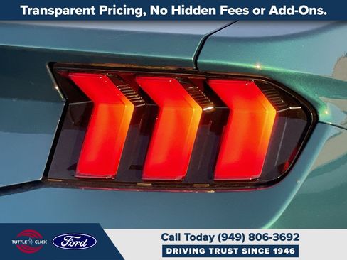 Used 2026 Ford Mustang Coupe RWD image 9