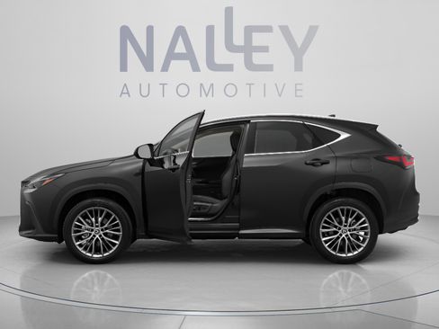 Used 2025 Lexus NX 250 FWD w/ Towing Package (2000 Lbs) image 6