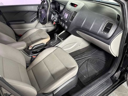 Used 2016 Kia Forte LX w/ LX Popular Plus Package image 25