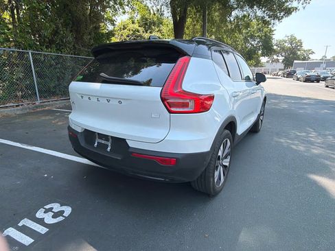 Used 2023 Volvo XC40 Recharge Plus w/ Protection Package Premier AWD/4WD image 13