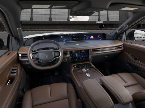 New 2026 Lincoln Navigator L Reserve AWD/4WD image 9