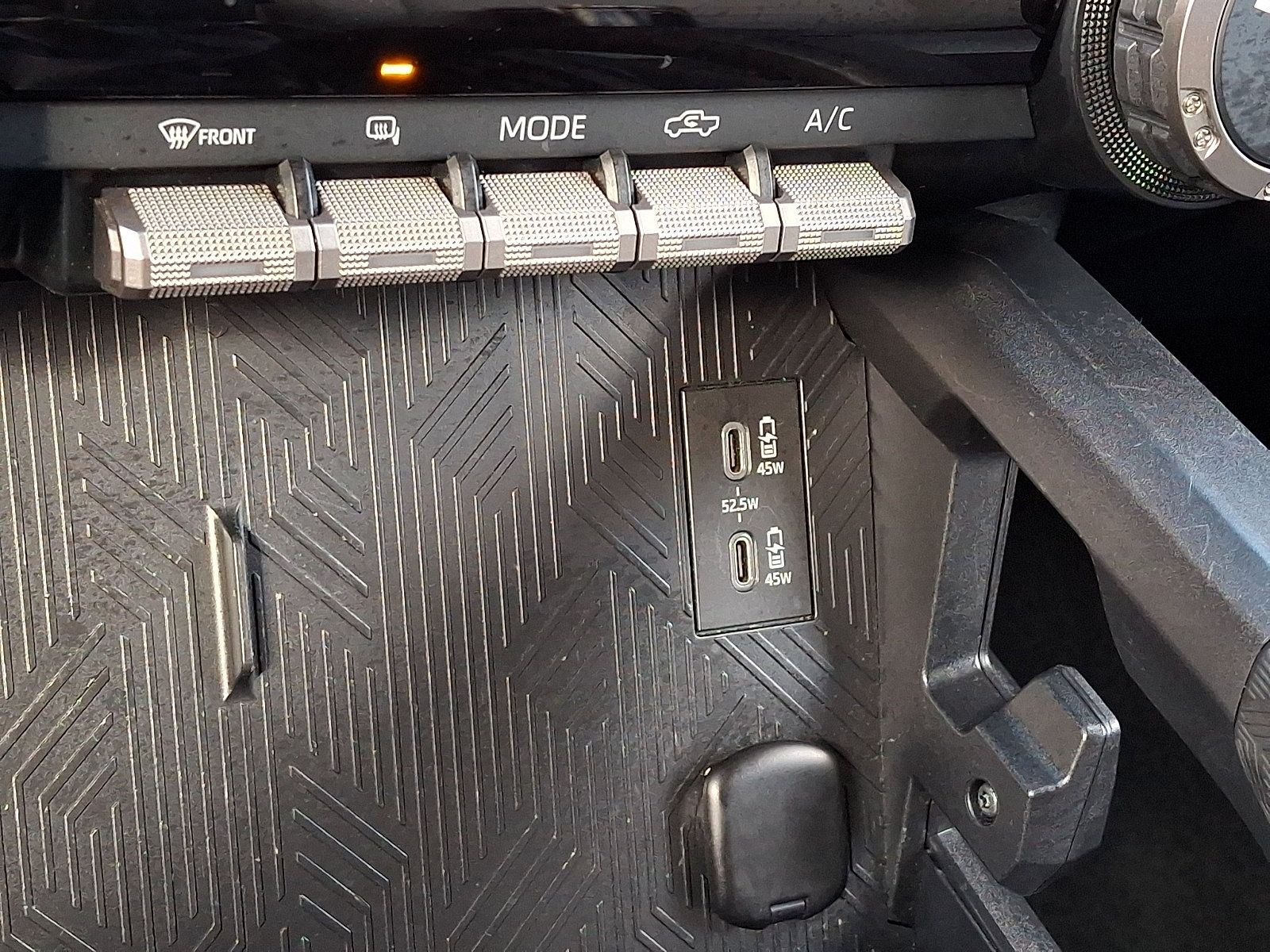 Used 2025 Toyota Tacoma TRD Off-Road AWD/4WD image 23