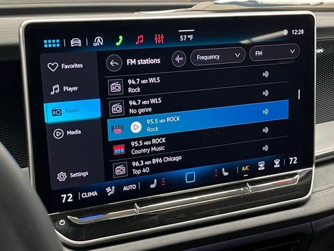 New 2026 Volkswagen Tiguan SE FWD image 27