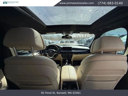 Used 2017 BMW X5 xDrive50i AWD/4WD image 15