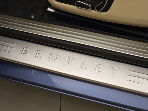 Used 2014 Bentley Continental GT image 29