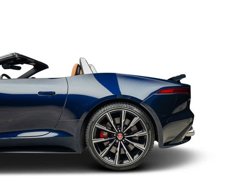Used 2021 Jaguar F-TYPE R AWD/4WD image 31