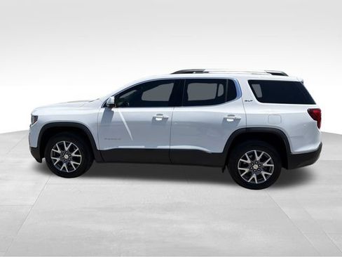 Used 2023 GMC Acadia SLT FWD image 4