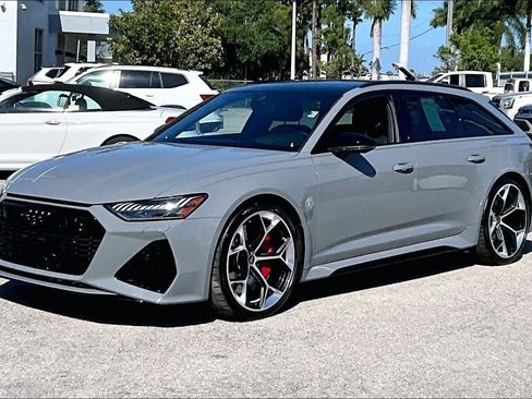 Certified 2025 Audi RS 6 performance AWD/4WD image 9