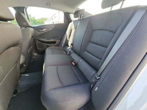 Used 2024 Chevrolet Malibu RS FWD image 22