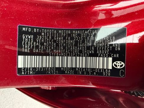 Used 2025 Toyota Corolla LE image 32