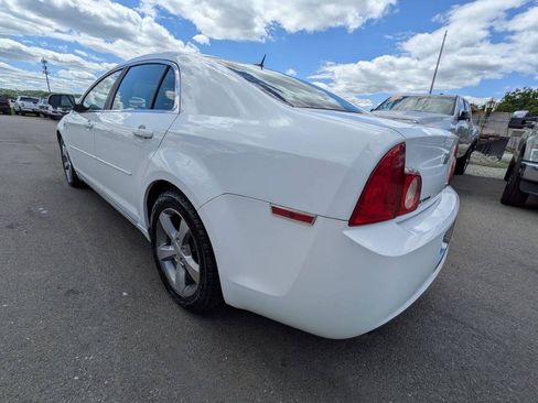 Used 2009 Chevrolet Malibu Hybrid FWD image 4