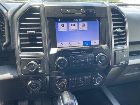 Used 2019 Ford F150 XLT w/ Equipment Group 302A Luxury AWD/4WD image 21