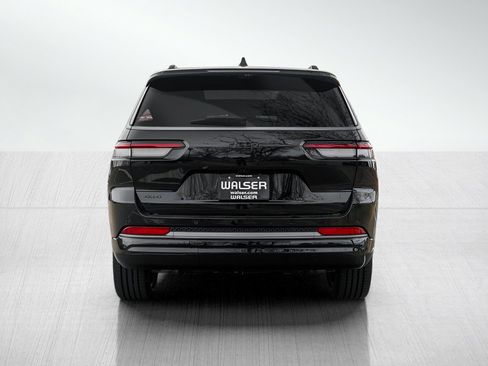New 2026 Jeep Grand Cherokee L Limited AWD/4WD image 5
