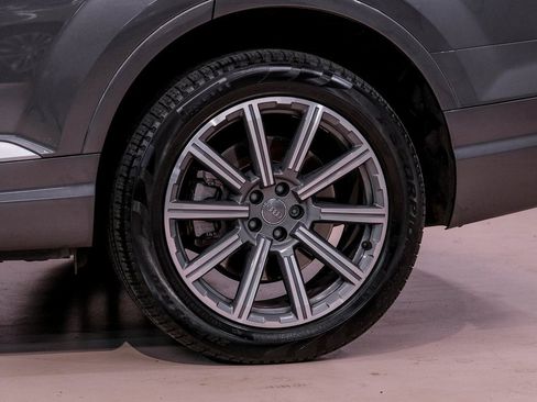 Used 2018 Audi Q7 3.0T Prestige w/ Prestige Package image 74