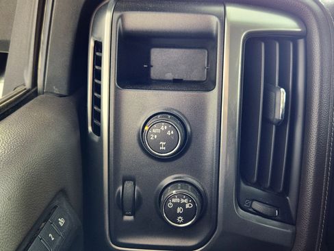 Used 2014 Chevrolet Silverado 1500 LTZ Z71 w/ LTZ Plus Package AWD/4WD image 27