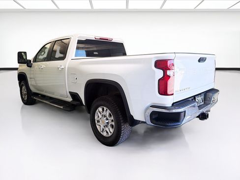 Used 2023 Chevrolet Silverado 2500 LT w/ Convenience Package AWD/4WD image 6