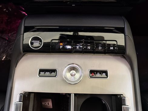 New 2026 Lincoln Navigator Premiere AWD/4WD image 21