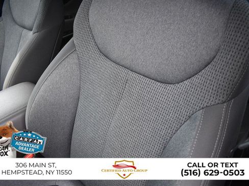 Used 2020 Hyundai Santa Fe SEL w/ Convenience Package AWD/4WD image 9