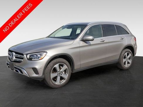 Used 2022 Mercedes-Benz GLC 300 4MATIC w/ Premium Package Lite image 4
