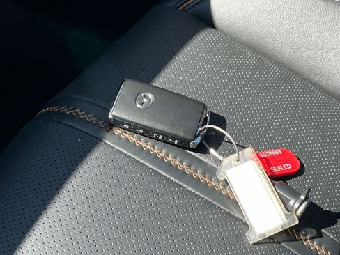 Used 2025 MAZDA CX-50 2.5 Hybrid w/ Premium Plus Pkg image 21