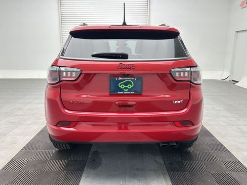 Used 2022 Jeep Compass Limited AWD/4WD image 10