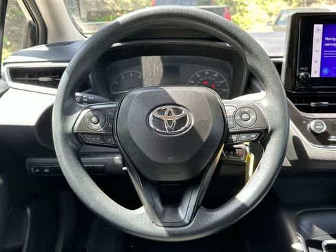 Used 2024 Toyota Corolla LE FWD image 7