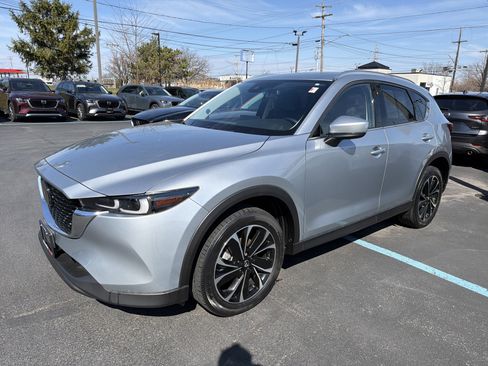Used 2023 MAZDA CX-5 AWD 2.5 S w/ Premium Package image 4