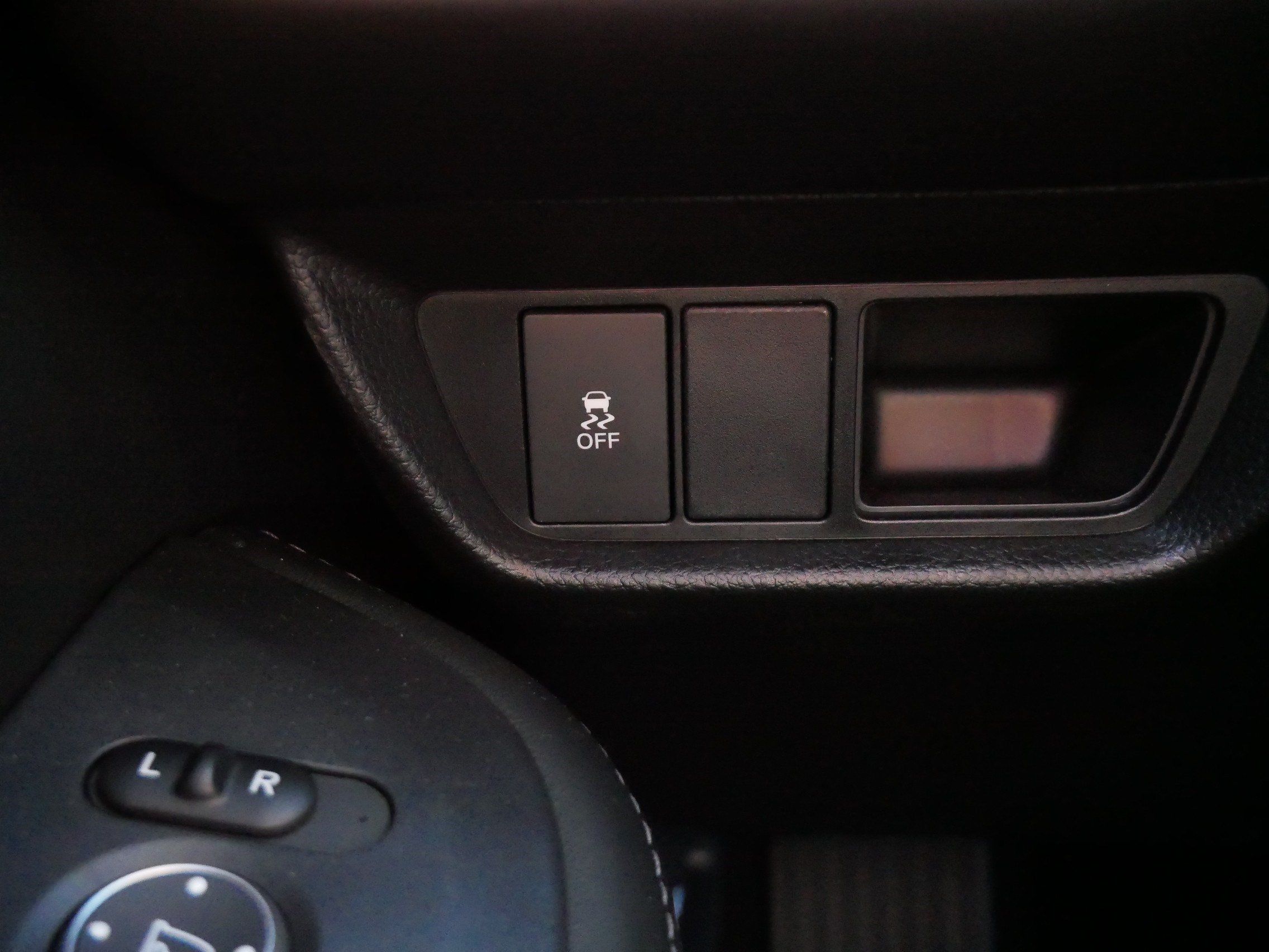 Used 2027 Honda HR-V EX-L image 27