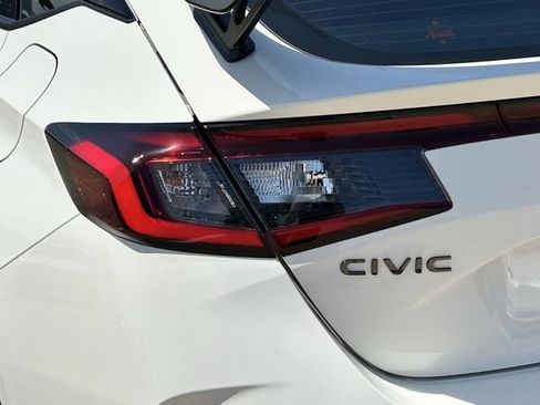 Used 2025 Honda Civic Type R image 7