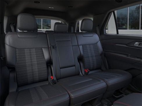 New 2026 Ford Explorer ST-Line w/ ST-Line Street Pack image 11