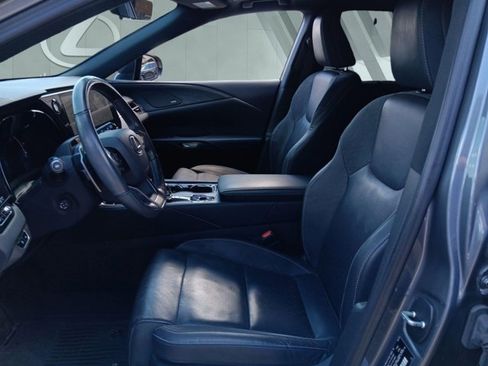 Used 2023 Lexus RX 350 w/ Accessory Package (Z1) image 9