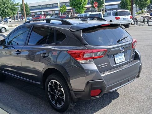 Used 2021 Subaru Crosstrek 2.0i Premium w/ Moonroof Package image 5