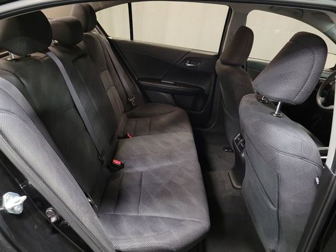 Used 2017 Honda Accord Hybrid Sedan image 24