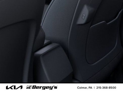 New 2026 Kia Niro LX FWD image 29