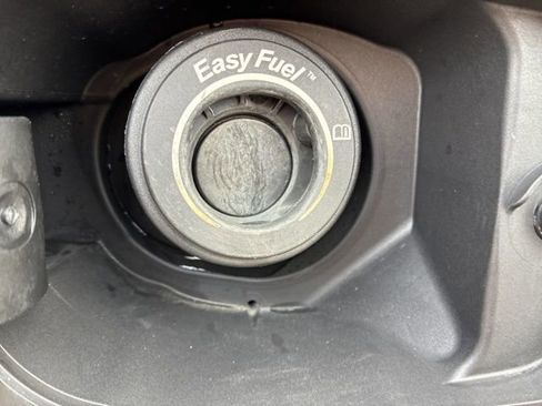 Used 2022 Ford Explorer XLT w/ Equipment Group 202A image 44