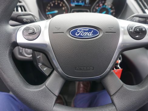 Used 2015 Ford Escape SE w/ SE Chrome Package AWD/4WD image 9