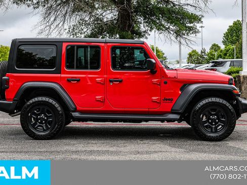 Used 2024 Jeep Wrangler Unlimited Sport AWD/4WD image 11
