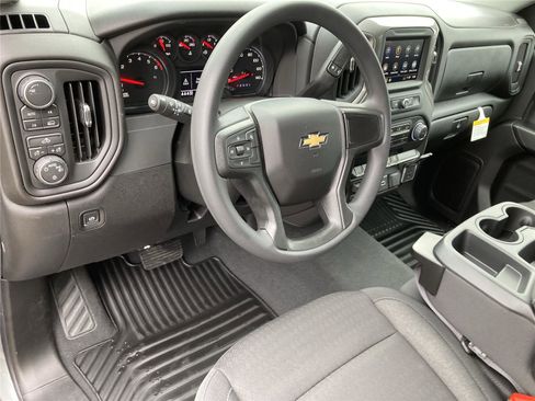 New 2026 Chevrolet Silverado 1500 Custom w/ Turbomax Blackout Package image 32