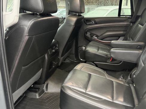 Used 2020 GMC Yukon SLT image 27