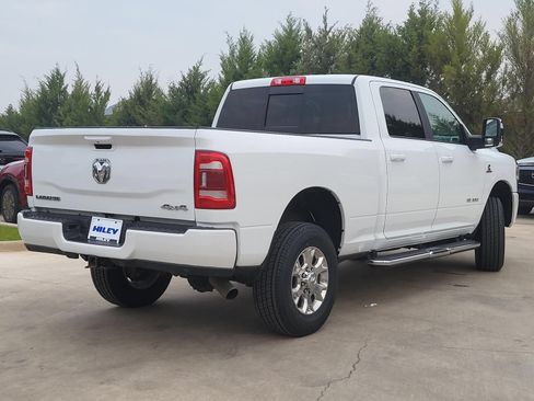 Used 2023 RAM 2500 Laramie AWD/4WD image 4