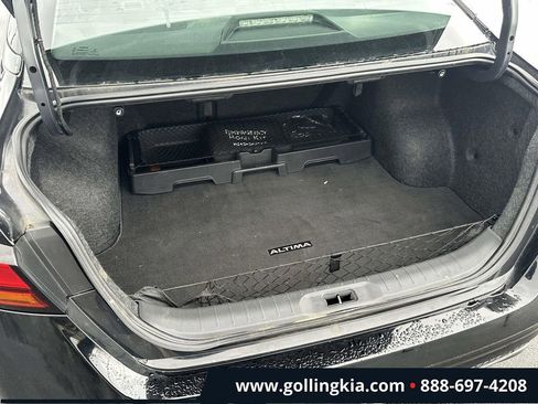 Used 2019 Nissan Altima 2.5 SR w/ SR Premium Package image 10