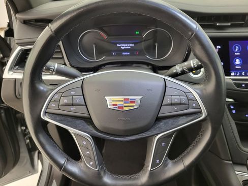 Used 2024 Cadillac XT5 Premium Luxury AWD/4WD image 8