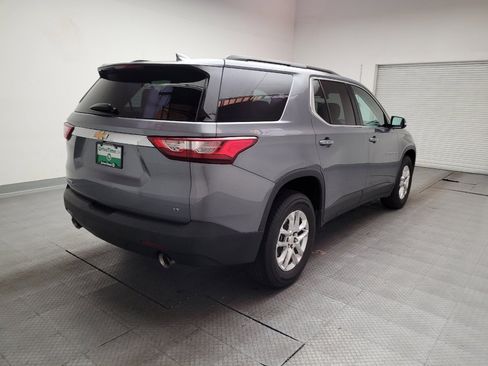 Used 2019 Chevrolet Traverse LT FWD image 9