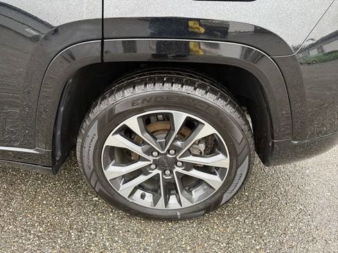 Used 2024 Jeep Grand Cherokee Overland w/ Trailer Tow Package image 23