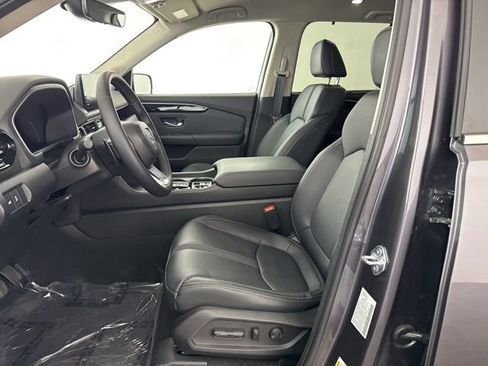 Certified 2025 Honda Pilot EX-L image 27
