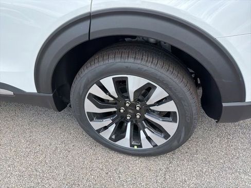 New 2026 Ford Explorer Platinum AWD/4WD image 6