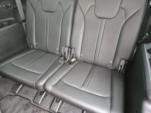 New 2025 Kia Sorento S AWD/4WD image 22