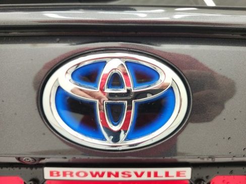 Certified 2024 Toyota RAV4 XLE Premium image 28