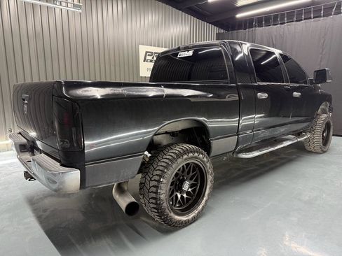 Used 2006 Dodge Ram 2500 Truck SLT AWD/4WD image 3