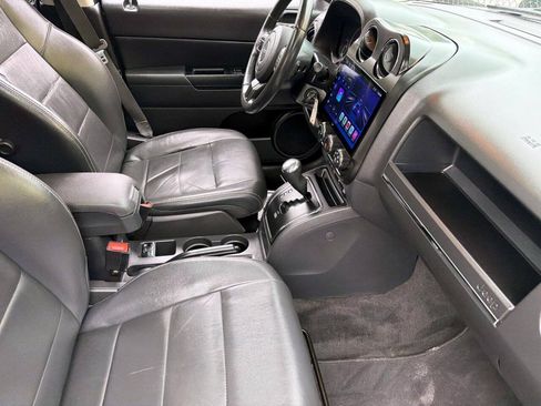 Used 2015 Jeep Patriot High Altitude AWD/4WD image 8